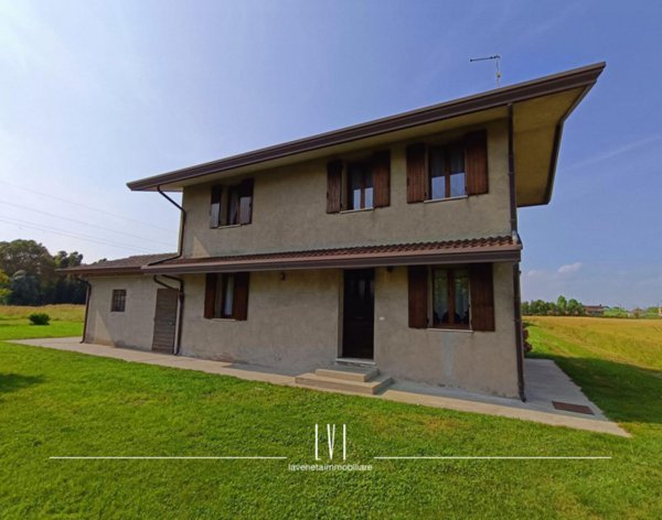 casa indipendente in vendita a Jesolo