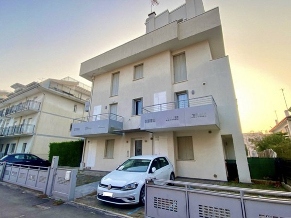 appartamento in vendita a Jesolo in zona Lido
