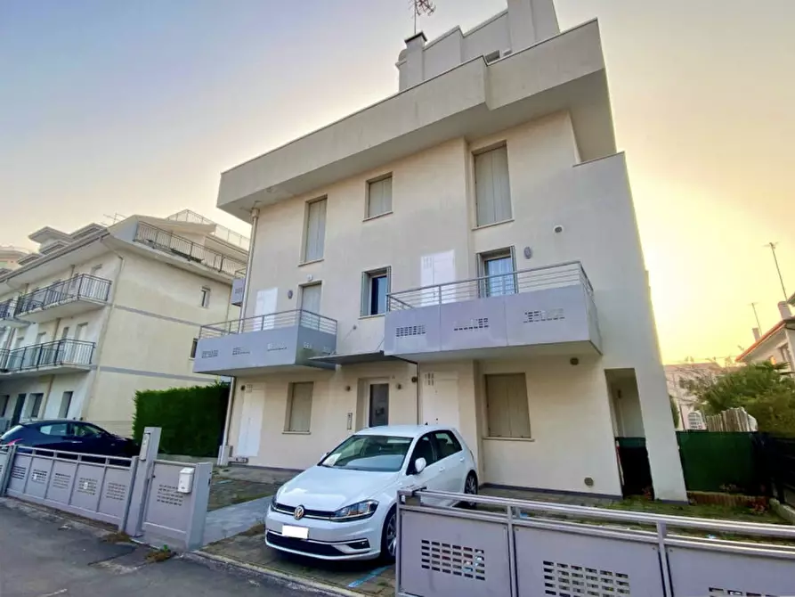 appartamento in vendita a Jesolo in zona Lido
