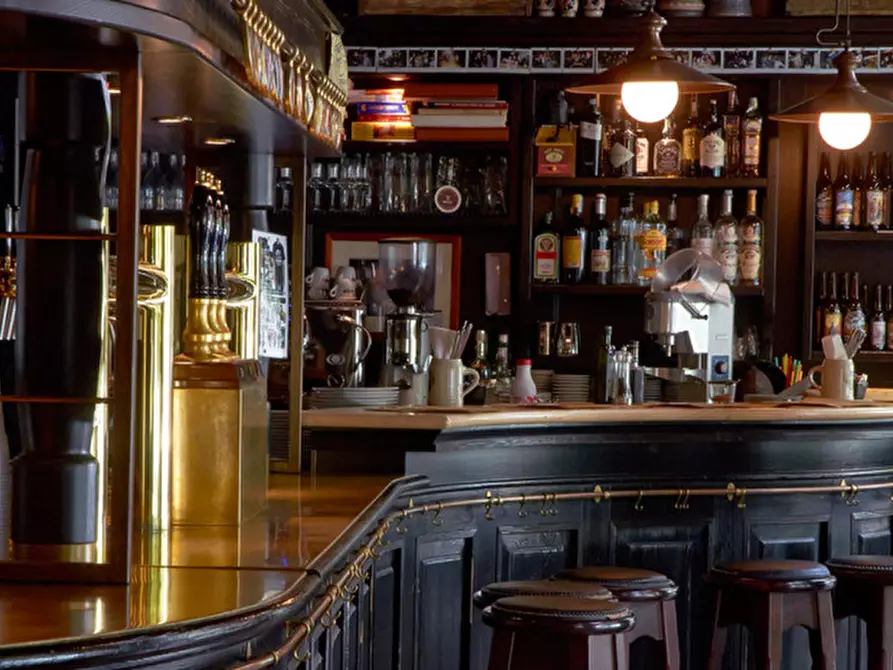 negozio in vendita a Jesolo in zona Lido