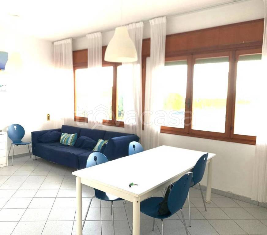 appartamento in vendita a Jesolo in zona Lido