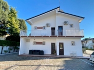 appartamento in vendita a Jesolo in zona Lido