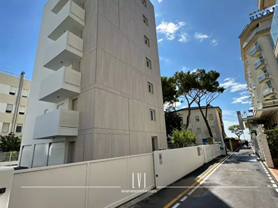 appartamento in vendita a Jesolo in zona Lido