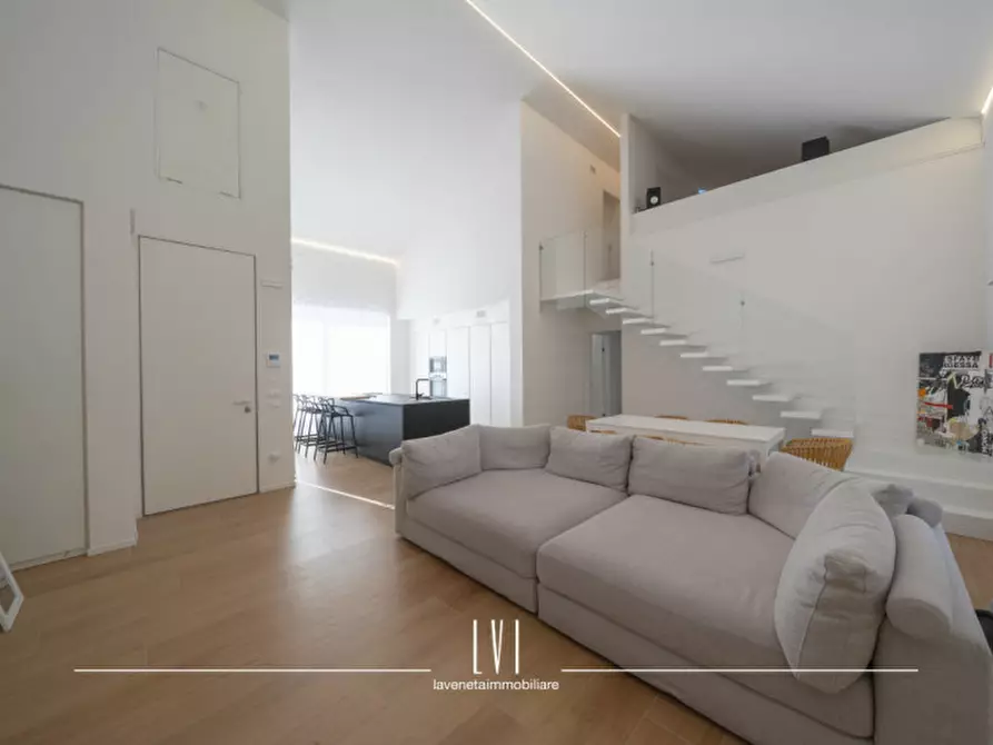 appartamento in vendita a Jesolo in zona Lido