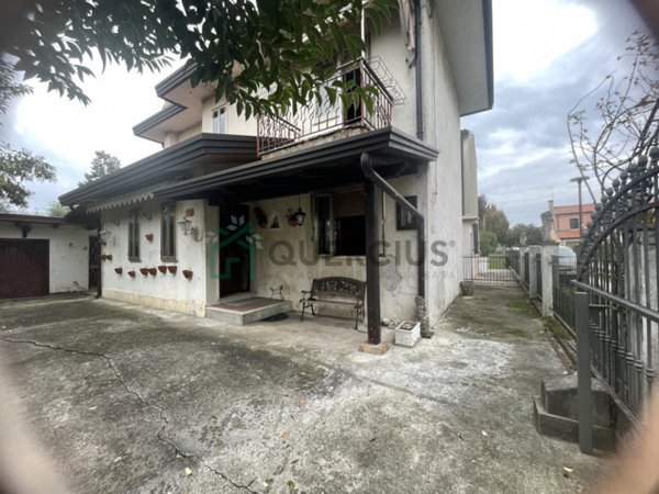 appartamento in vendita a Jesolo in zona Cortellazzo