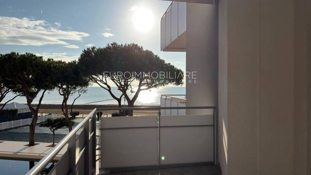 appartamento in vendita a Jesolo in zona Lido