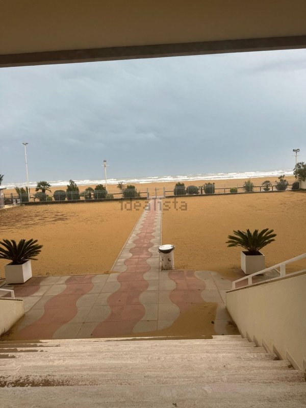 appartamento in vendita a Jesolo in zona Lido