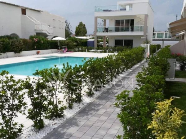 appartamento in vendita a Jesolo in zona Lido