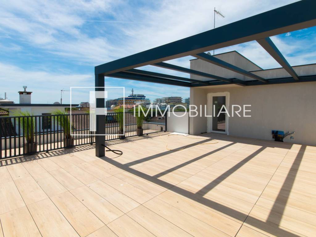 appartamento in vendita a Jesolo in zona Lido