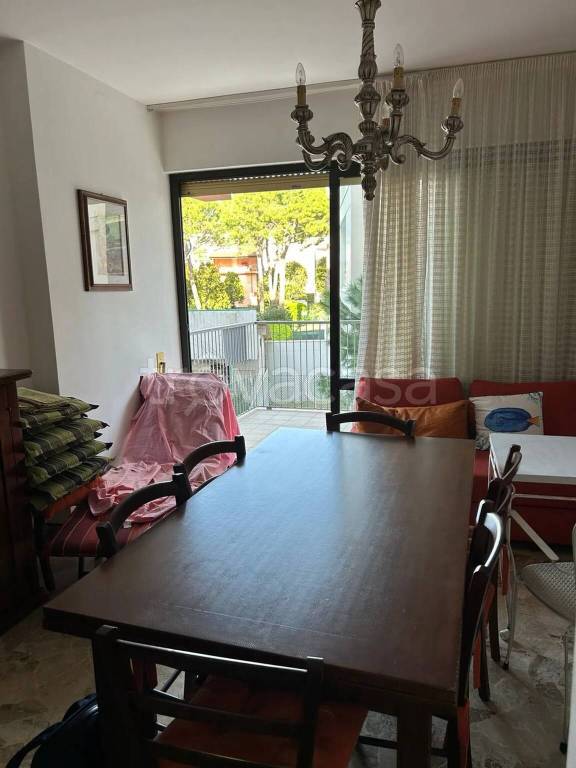 appartamento in vendita a Jesolo in zona Lido