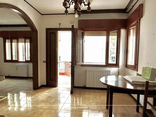 appartamento in vendita a Jesolo in zona Lido