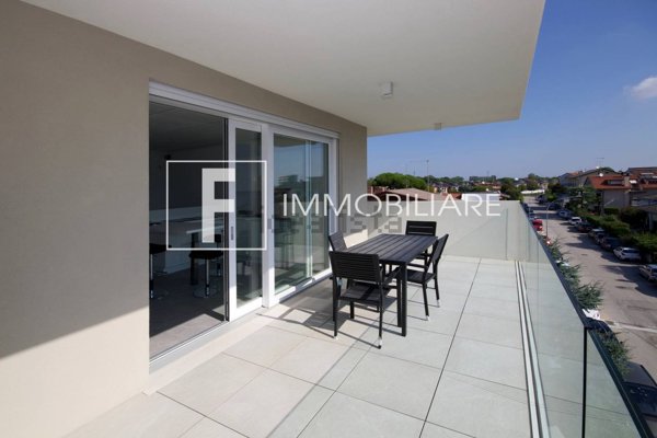 appartamento in vendita a Jesolo in zona Lido