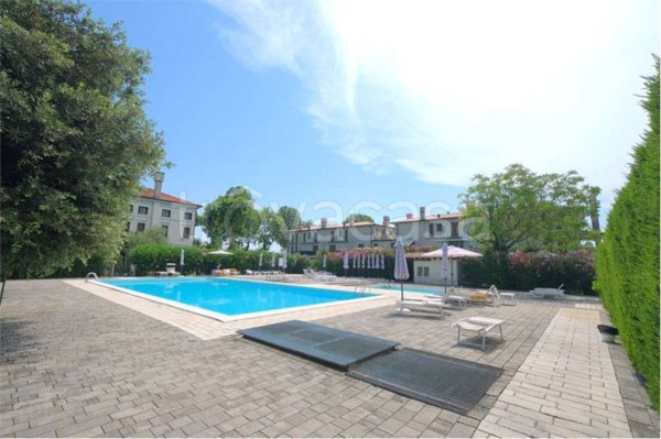 appartamento in vendita a Jesolo in zona Lido