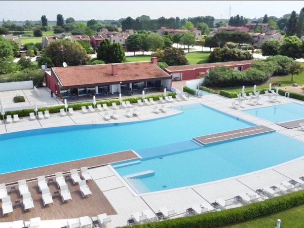 appartamento in vendita a Jesolo in zona Lido