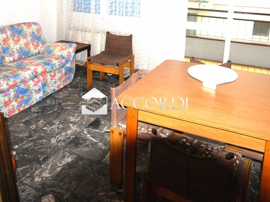 appartamento in vendita a Jesolo in zona Lido