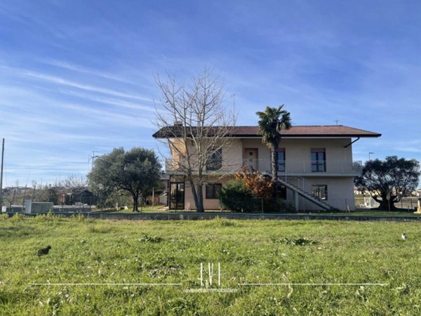 casa indipendente in vendita a Jesolo in zona Ca' Gamba