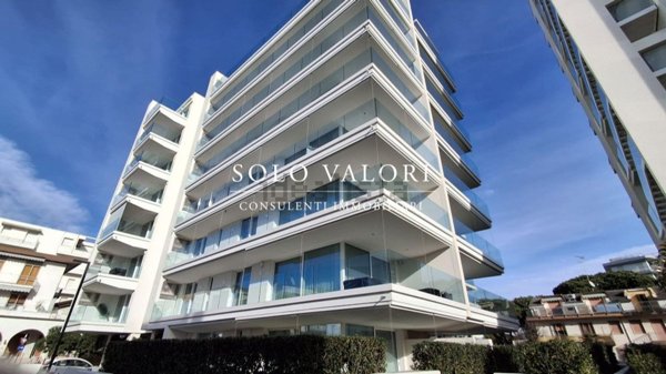 appartamento in vendita a Jesolo in zona Lido