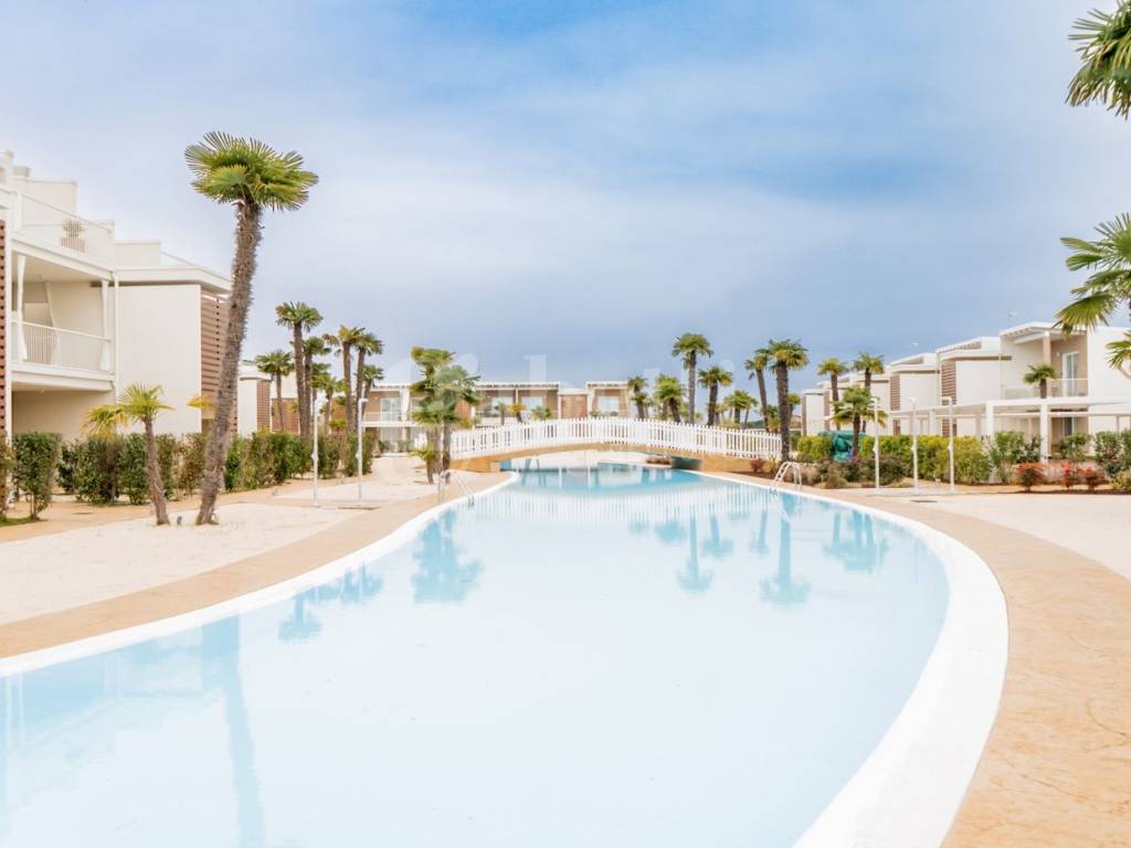 appartamento in vendita a Jesolo in zona Lido