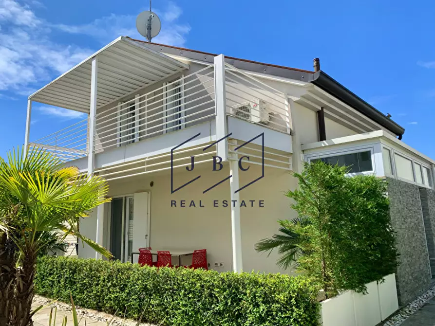 casa indipendente in vendita a Jesolo in zona Lido