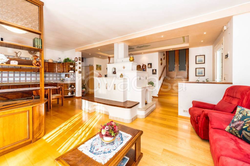 casa indipendente in vendita a Jesolo in zona Lido