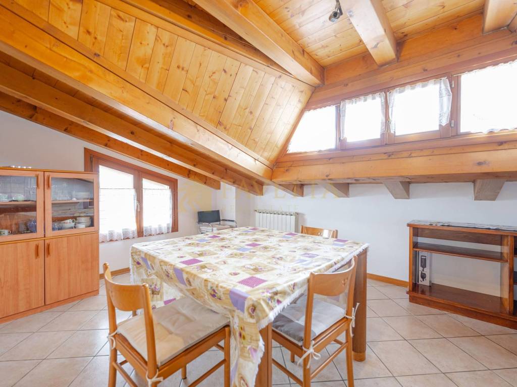 appartamento in vendita a Jesolo in zona Lido