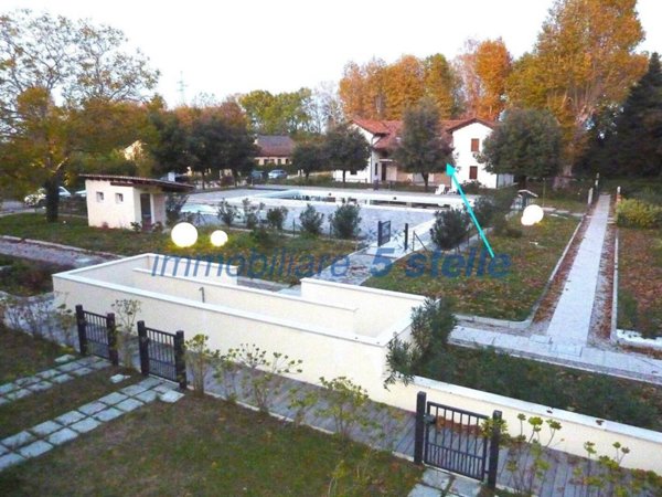 appartamento in vendita a Jesolo in zona Lido