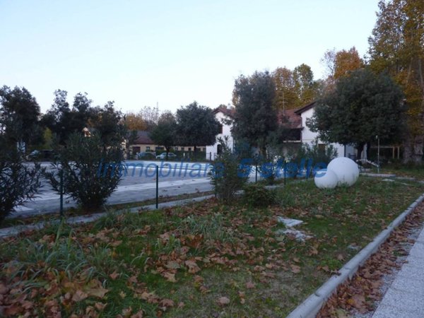 appartamento in vendita a Jesolo in zona Lido