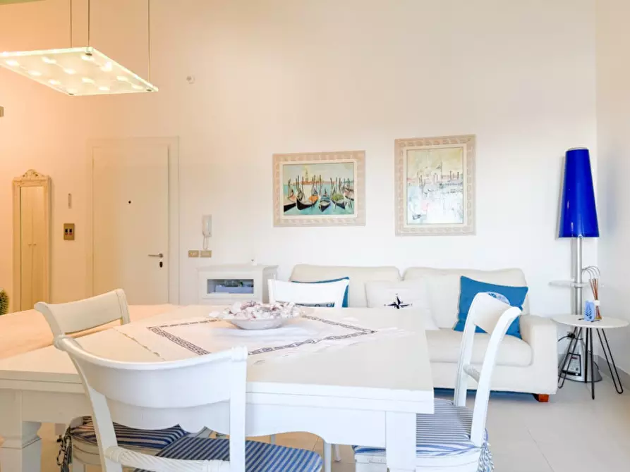 appartamento in vendita a Jesolo in zona Lido