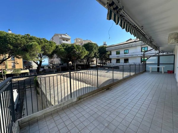 appartamento in vendita a Jesolo in zona Lido