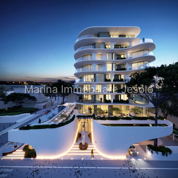 appartamento in vendita a Jesolo in zona Lido