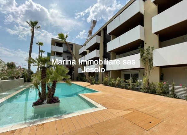 appartamento in vendita a Jesolo in zona Lido