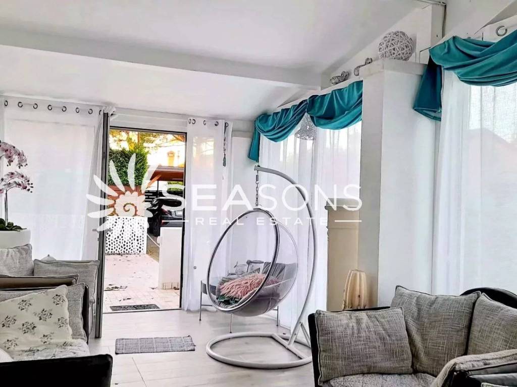 casa indipendente in vendita a Jesolo in zona Lido