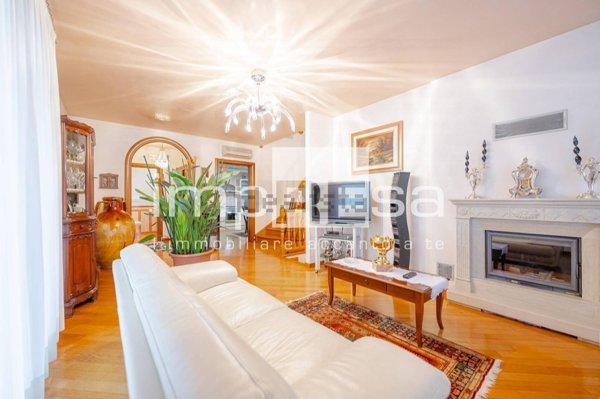 casa indipendente in vendita a Jesolo