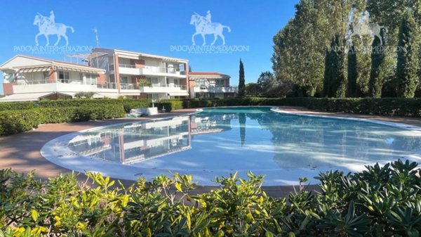 appartamento in vendita a Jesolo in zona Lido