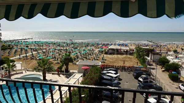 appartamento in vendita a Jesolo in zona Lido