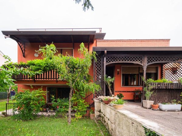 casa indipendente in vendita a Jesolo