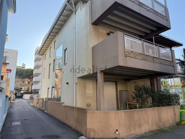 appartamento in vendita a Jesolo in zona Lido