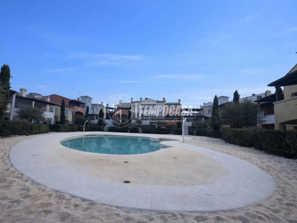 appartamento in vendita a Jesolo in zona Lido