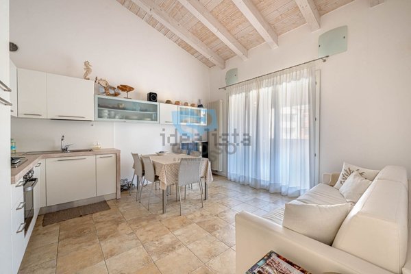 appartamento in vendita a Jesolo in zona Lido