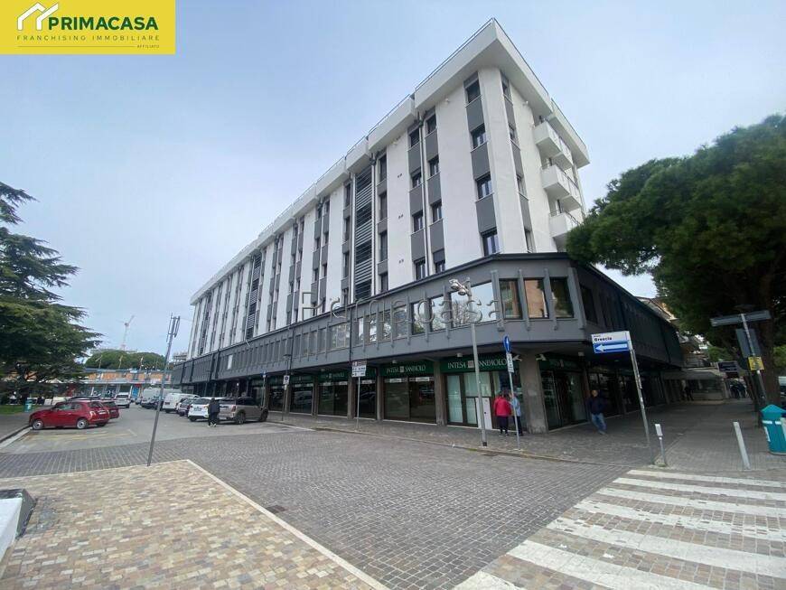 appartamento in vendita a Jesolo in zona Lido