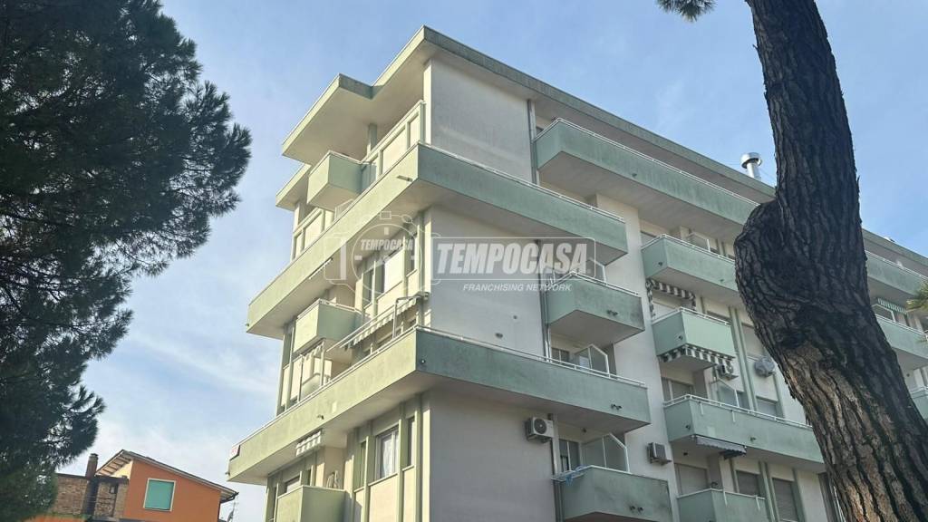 appartamento in vendita a Jesolo in zona Lido
