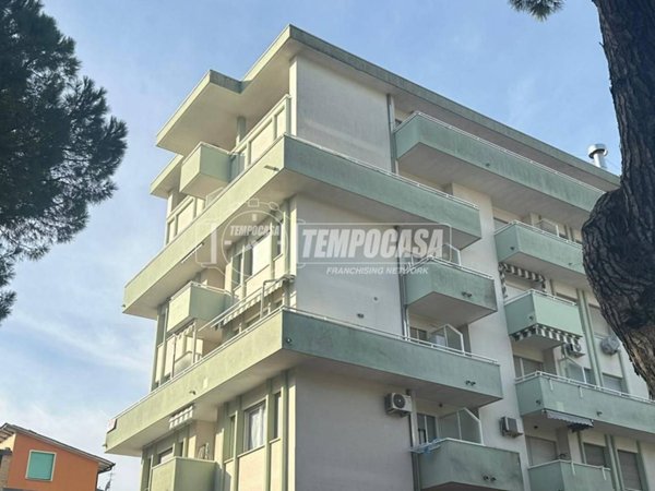 appartamento in vendita a Jesolo in zona Lido