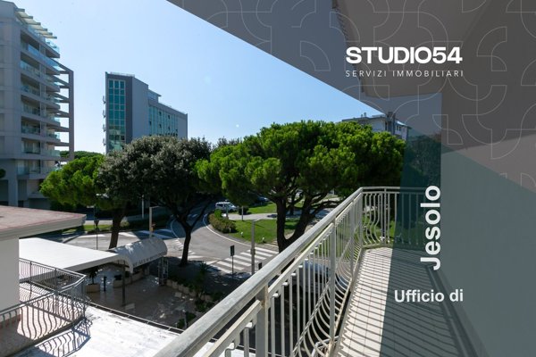 appartamento in vendita a Jesolo in zona Lido