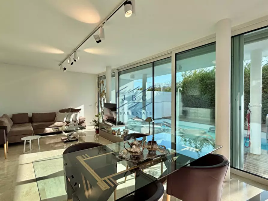 casa indipendente in vendita a Jesolo in zona Lido