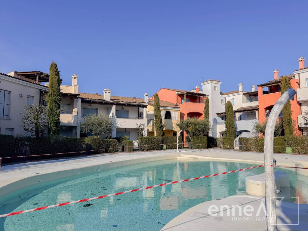 appartamento in vendita a Jesolo in zona Lido