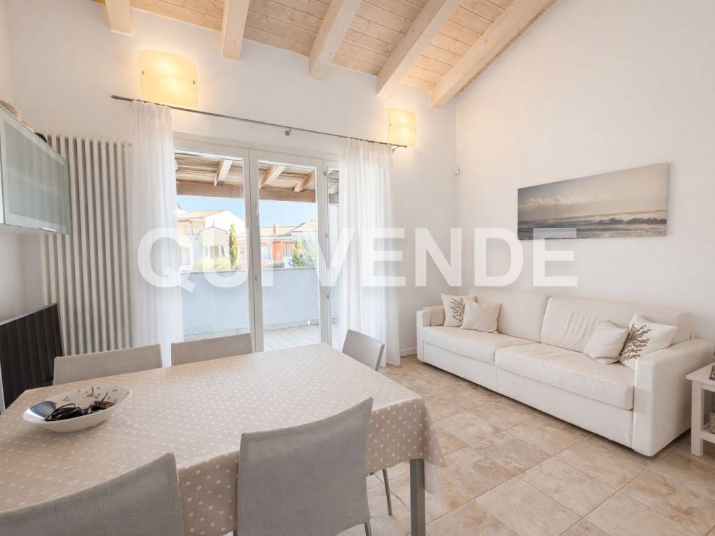 appartamento in vendita a Jesolo in zona Lido