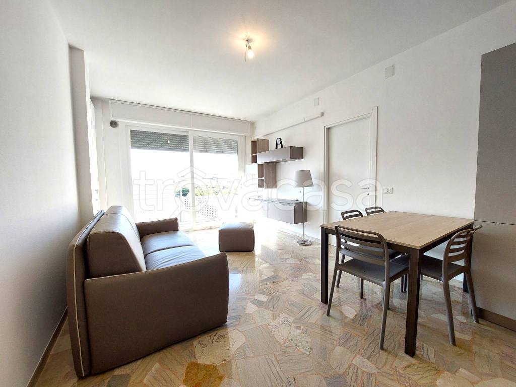 appartamento in vendita a Jesolo in zona Lido