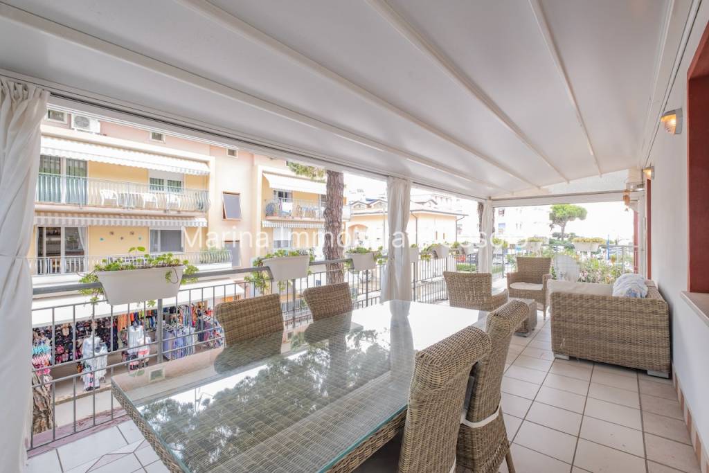 appartamento in vendita a Jesolo in zona Lido