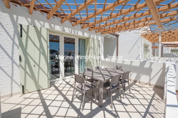 appartamento in vendita a Jesolo in zona Lido