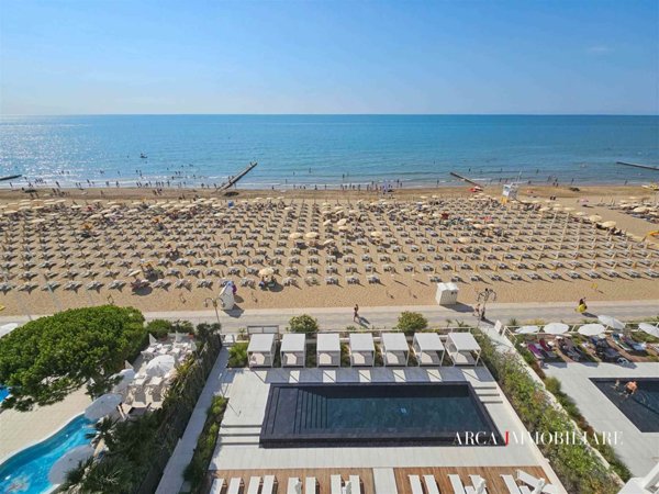 appartamento in vendita a Jesolo in zona Lido